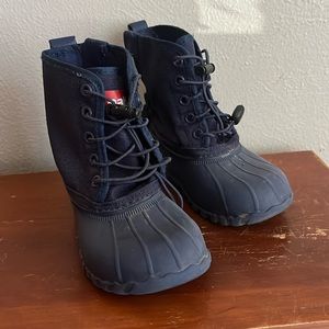Native toddler boots
